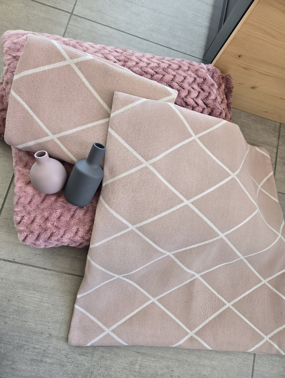 Blush Diamond-Grid Throw Pillow Set - Neutral Home Accents
